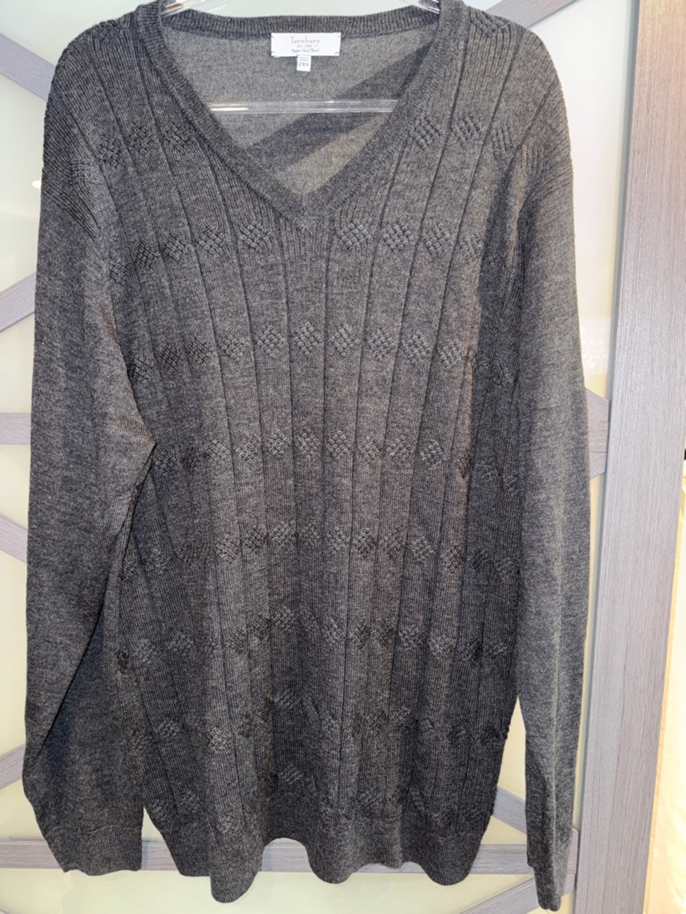 Turnbury Mens V-Neck Merino Blend Cable Pullover Sweater Charcoal 2XL
